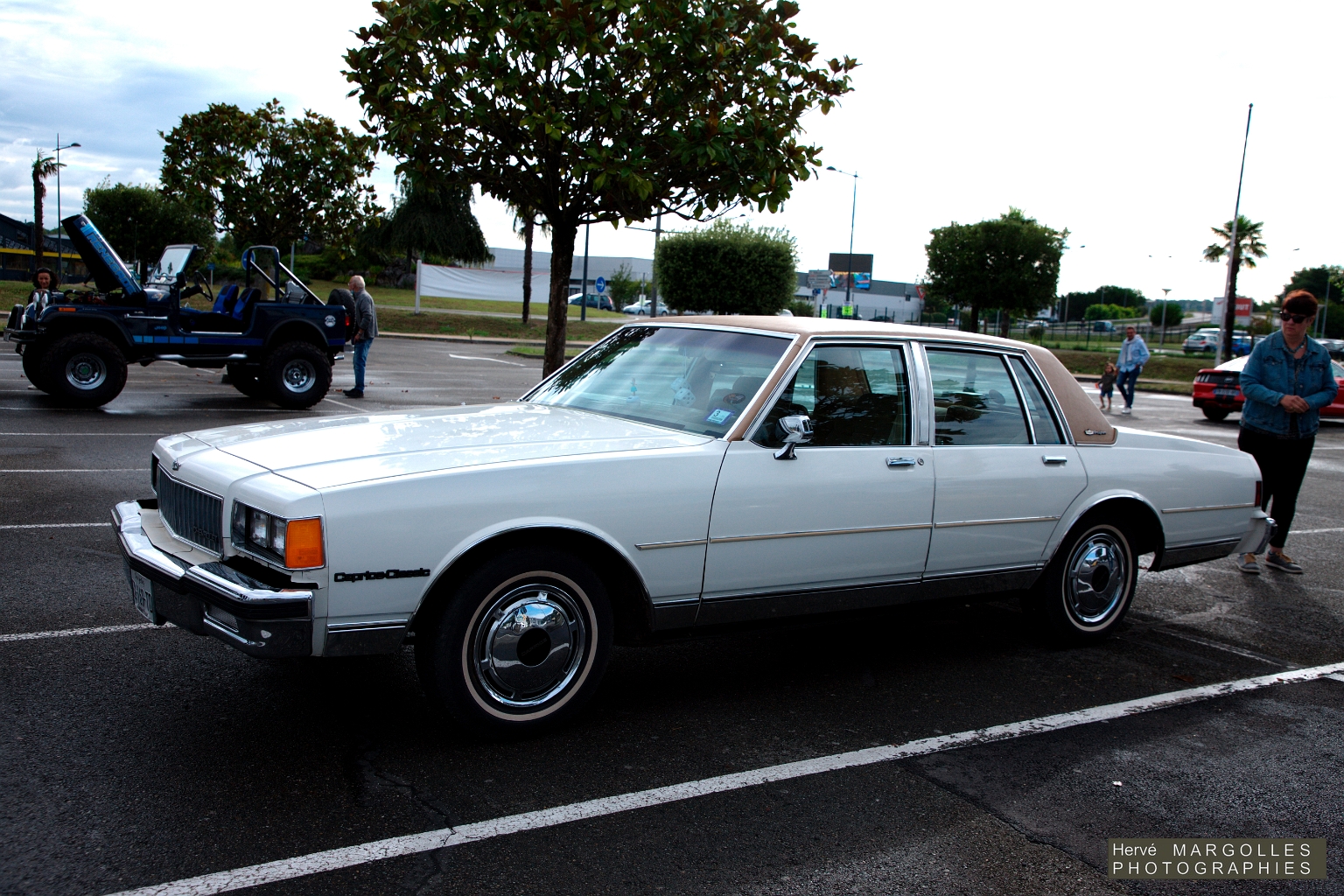 Chevrolet Caprice-03.jpg
